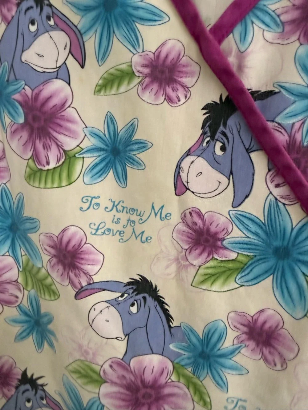 Disney Eeyore Scrub Top Women's Large Mock Wrap "To Know Me is to Love Me" - Picture 3 of 6